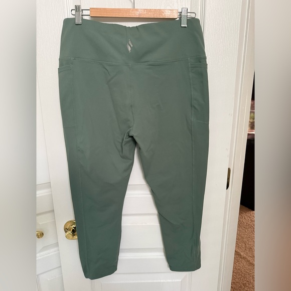 SKECHERS Go Walk HW Legging Women's Size XL Yoga Workout / Olive - Picture 3 of 5